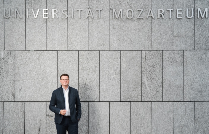 Business Portraits - Univ.Prof. MMag. Andreas Bernhofer, Bakk.art PhD - Mozarteum