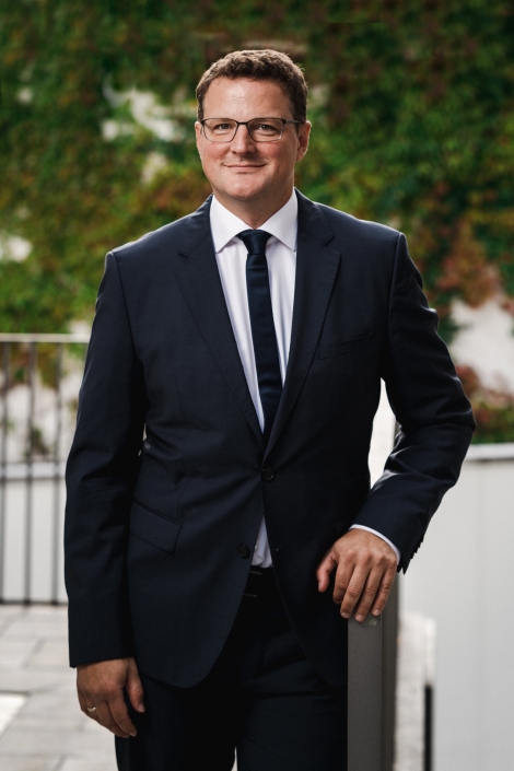 Business Portraits - Univ.Prof. MMag. Andreas Bernhofer, Bakk.art PhD - Mozarteum