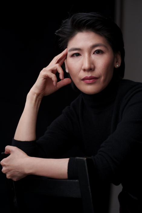 Business Portrait Kelly Wu by AmirKaljikovic Business Portrait Kelly Wu by AmirKaljikovic - Portraitfotograf aus Salzburg